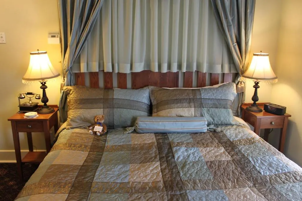 Selkirk Hotel Edmonton 3*,  Canada