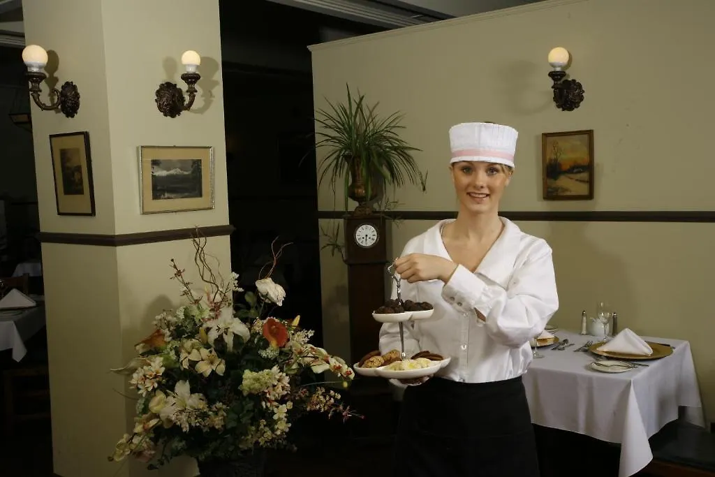 Selkirk Hotel Edmonton