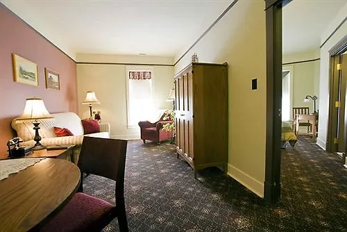 Selkirk Hotel Edmonton