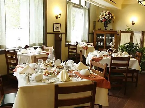 Selkirk Hotel Edmonton