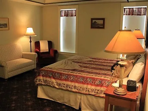 ***  Selkirk Hotel Edmonton Canada